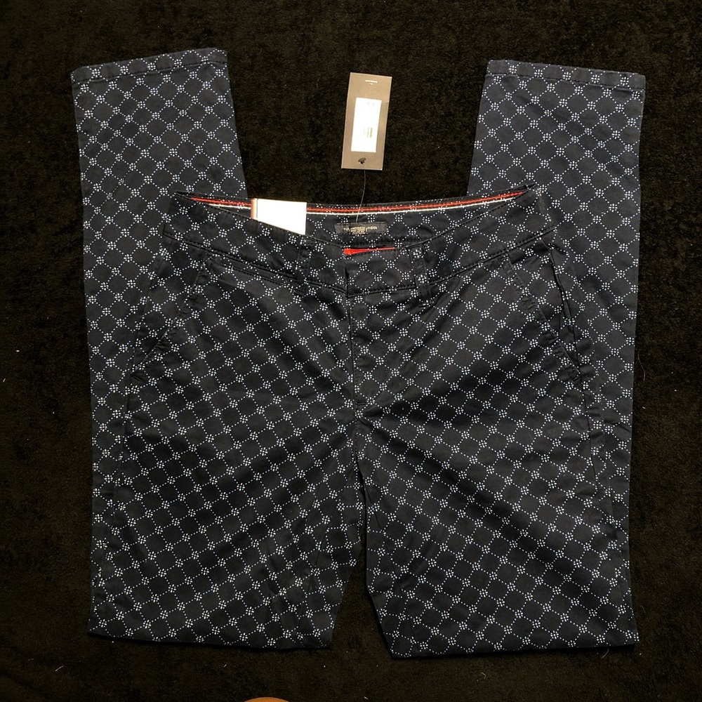 NWT Tommy Hilfiger Hampton Chino pants